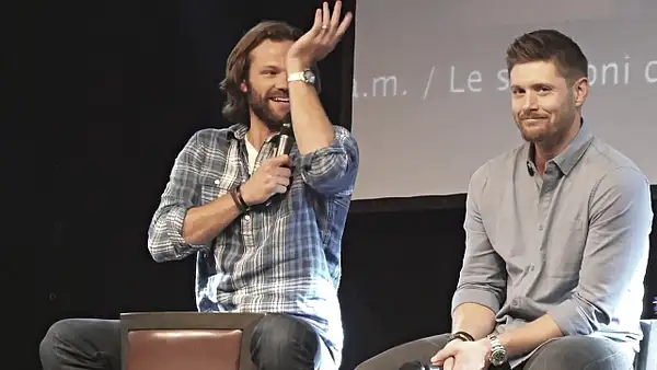 JibCon2016J2SatVideo01_713 by Val S.