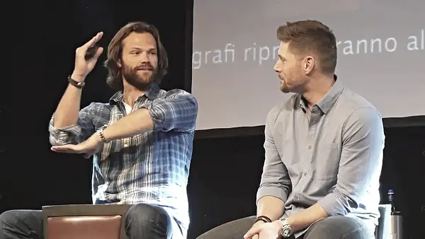 JibCon2016J2SatVideo01_722 by Val S.
