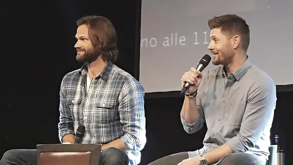 JibCon2016J2SatVideo01_726 by Val S.