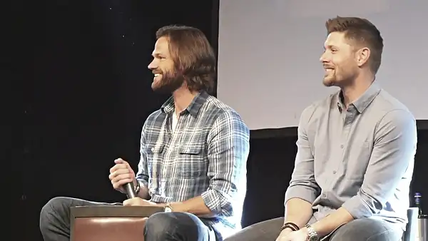 JibCon2016J2SatVideo01_735 by Val S.