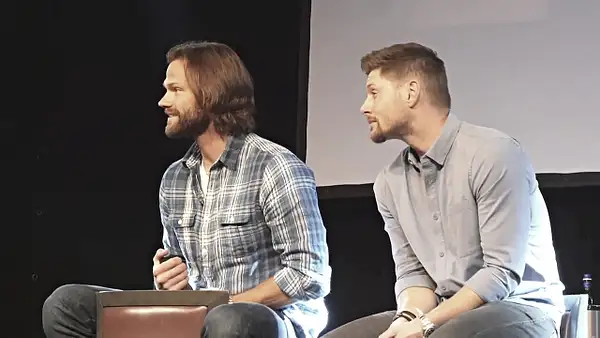 JibCon2016J2SatVideo01_736 by Val S.