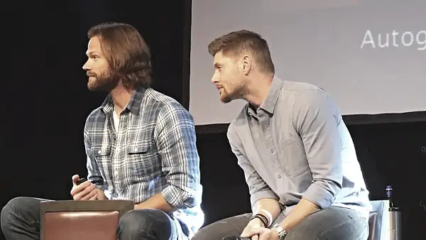 JibCon2016J2SatVideo01_737 by Val S.