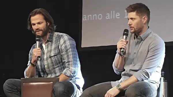 JibCon2016J2SatVideo01_748 by Val S.