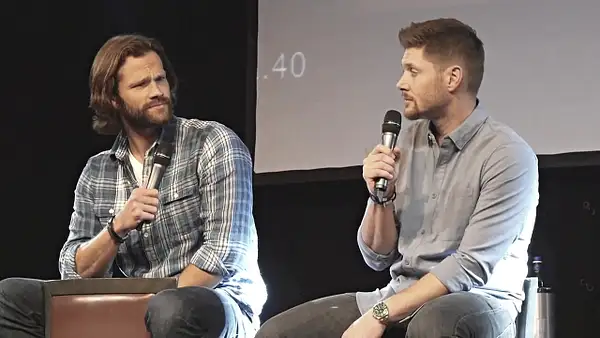 JibCon2016J2SatVideo01_750 by Val S.