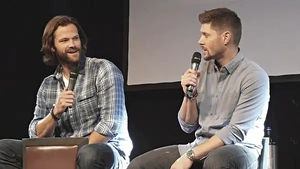 JibCon2016J2SatVideo01_751 by Val S.