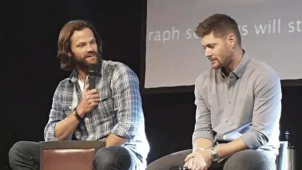 JibCon2016J2SatVideo01_756 by Val S.