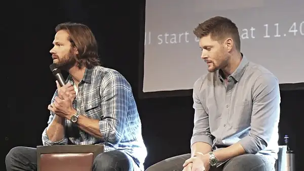 JibCon2016J2SatVideo01_757 by Val S.