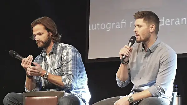 JibCon2016J2SatVideo01_760 by Val S.