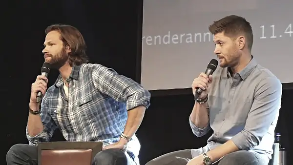 JibCon2016J2SatVideo01_762 by Val S.