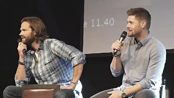 JibCon2016J2SatVideo01_764 by Val S.