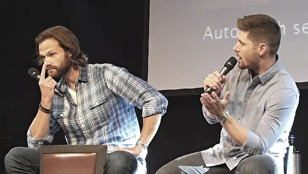JibCon2016J2SatVideo01_772 by Val S.