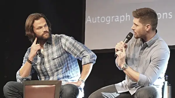 JibCon2016J2SatVideo01_773 by Val S.