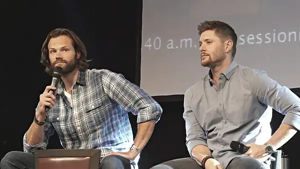 JibCon2016J2SatVideo01_778 by Val S.