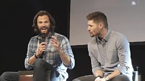 JibCon2016J2SatVideo01_785 by Val S.