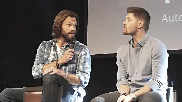 JibCon2016J2SatVideo01_791 by Val S.