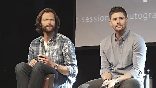 JibCon2016J2SatVideo01_798 by Val S.