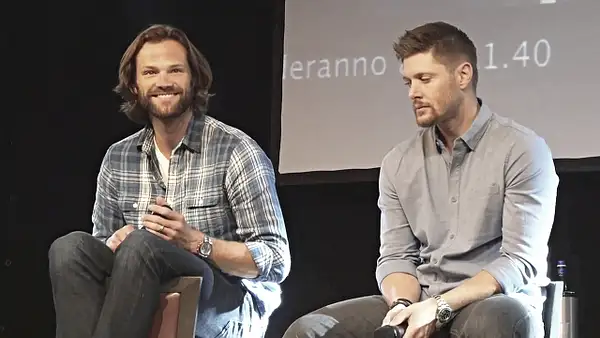 JibCon2016J2SatVideo01_803 by Val S.