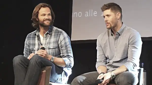 JibCon2016J2SatVideo01_804 by Val S.