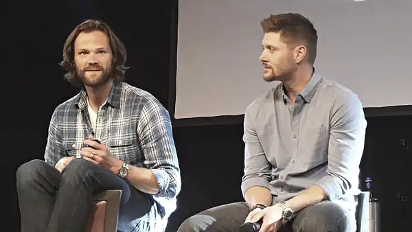 JibCon2016J2SatVideo01_808 by Val S.