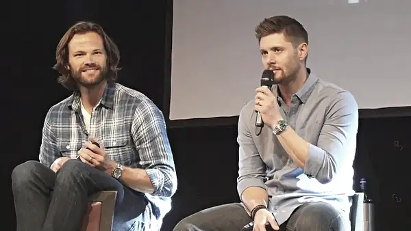 JibCon2016J2SatVideo01_809 by Val S.