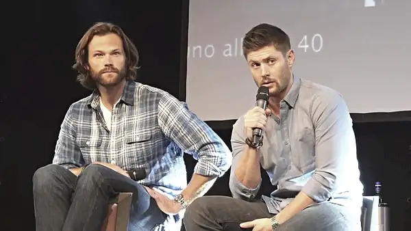 JibCon2016J2SatVideo01_820 by Val S.