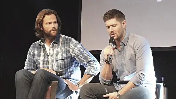 JibCon2016J2SatVideo01_822 by Val S.
