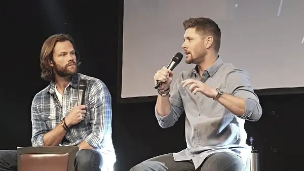 JibCon2016J2SatVideo01_129 by Val S.