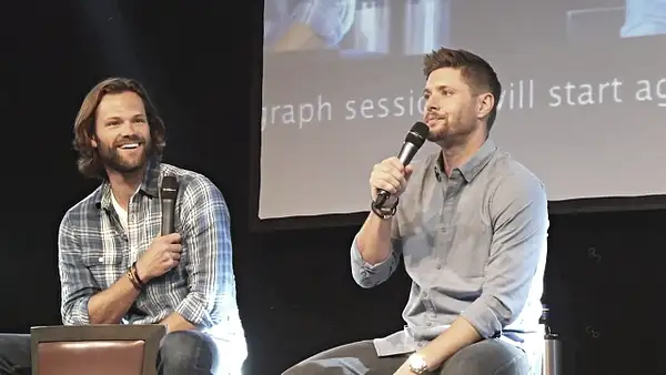 JibCon2016J2SatVideo01_132 by Val S.