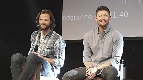 JibCon2016J2SatVideo01_157 by Val S.