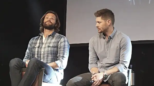 JibCon2016J2SatVideo01_162 by Val S.