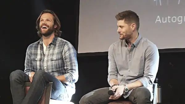 JibCon2016J2SatVideo01_164 by Val S.