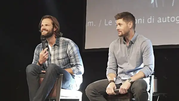 JibCon2016J2SatVideo01_169 by Val S.