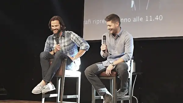JibCon2016J2SatVideo01_173 by Val S.