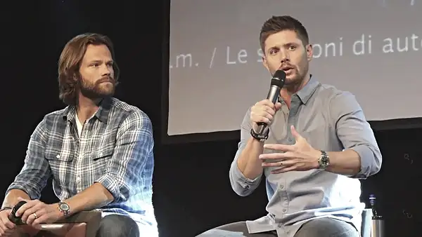 JibCon2016J2SatVideo01_207 by Val S.