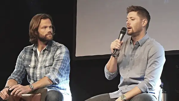 JibCon2016J2SatVideo01_210 by Val S.