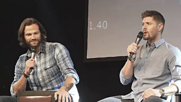 JibCon2016J2SatVideo01_221 by Val S.