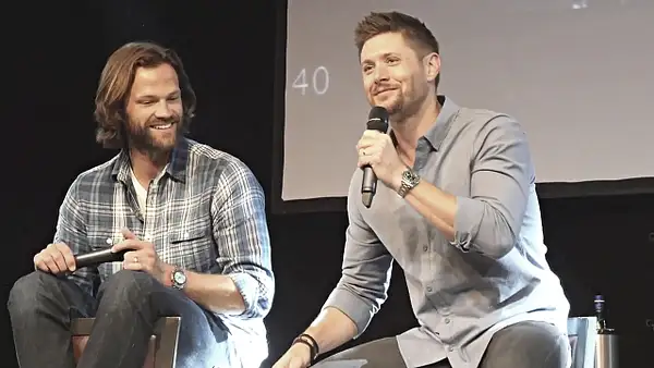 JibCon2016J2SatVideo01_237 by Val S.