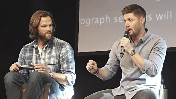 JibCon2016J2SatVideo01_246 by Val S.