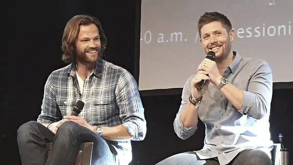 JibCon2016J2SatVideo01_255 by Val S.