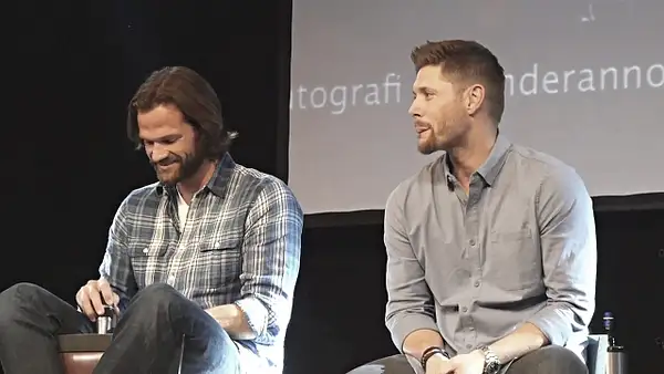 JibCon2016J2SatVideo01_258 by Val S.
