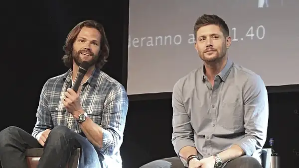 JibCon2016J2SatVideo01_260 by Val S.