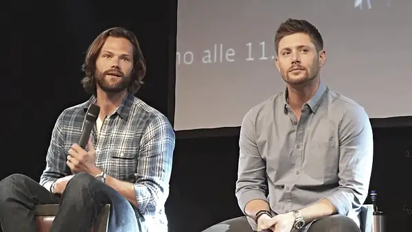 JibCon2016J2SatVideo01_261 by Val S.