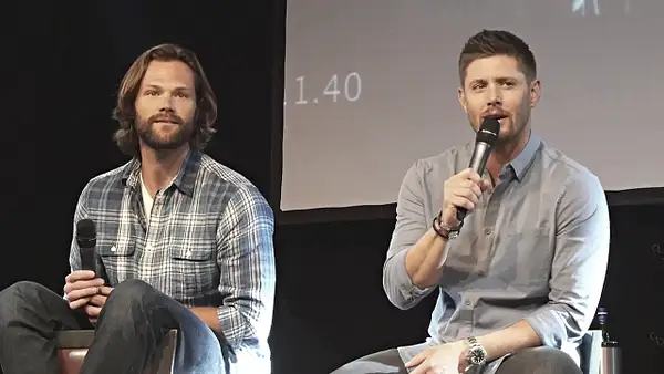 JibCon2016J2SatVideo01_263 by Val S.