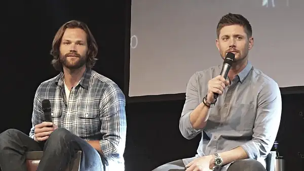 JibCon2016J2SatVideo01_264 by Val S.