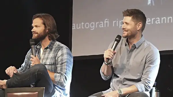 JibCon2016J2SatVideo01_281 by Val S.