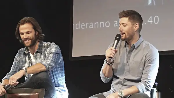 JibCon2016J2SatVideo01_283 by Val S.