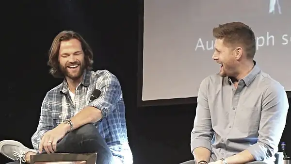 JibCon2016J2SatVideo01_295 by Val S.
