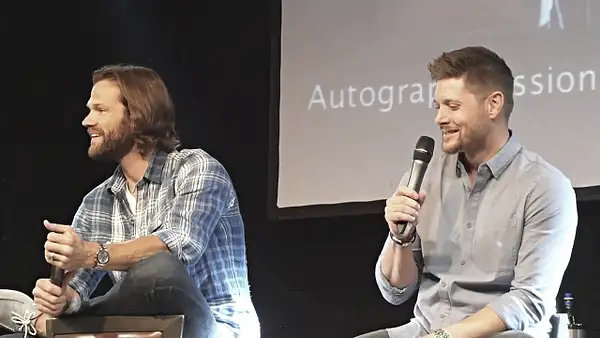JibCon2016J2SatVideo01_296 by Val S.