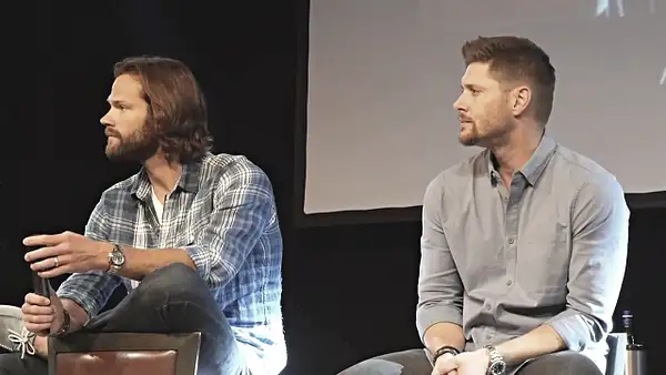 JibCon2016J2SatVideo01_305 by Val S.