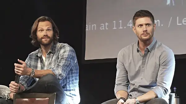 JibCon2016J2SatVideo01_317 by Val S.